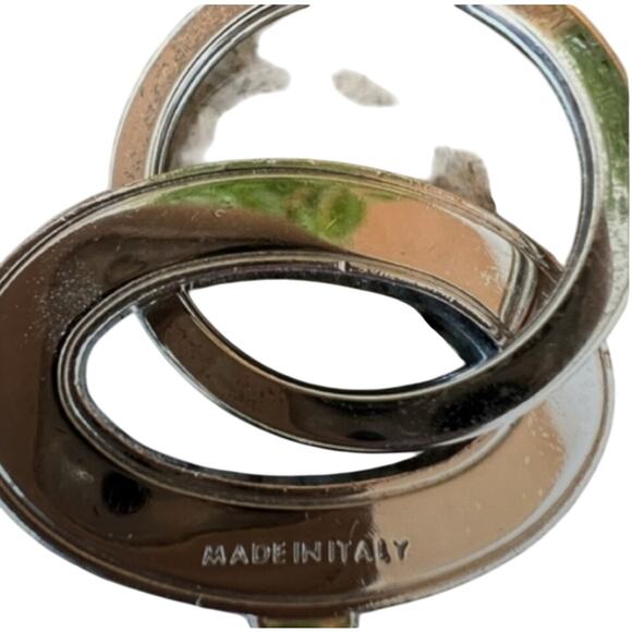 Louis Vuitton Palladium Finish Travel Key Ring - Picture 7 of 8